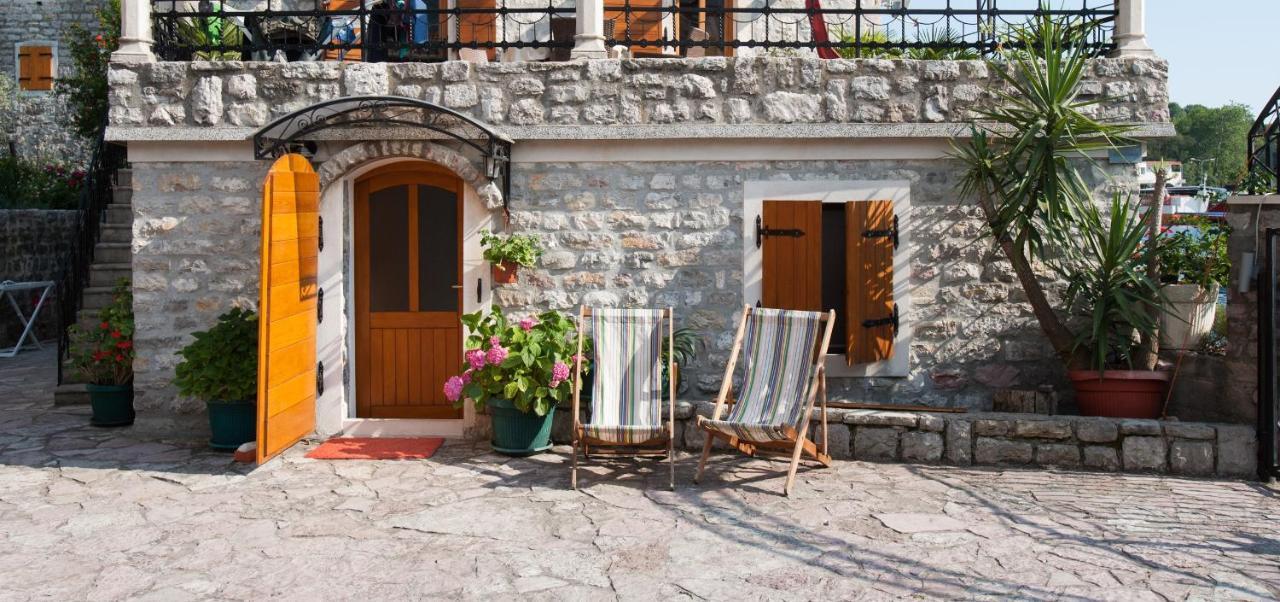 Apartments Villa Serventi Тиват Экстерьер фото