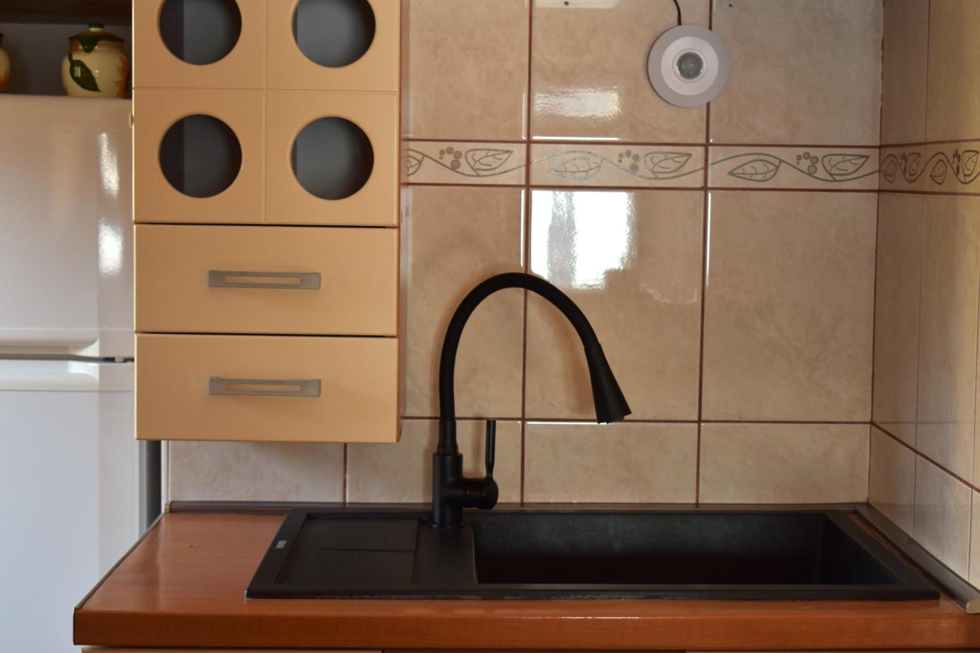 Apartments Villa Serventi Тиват Экстерьер фото
