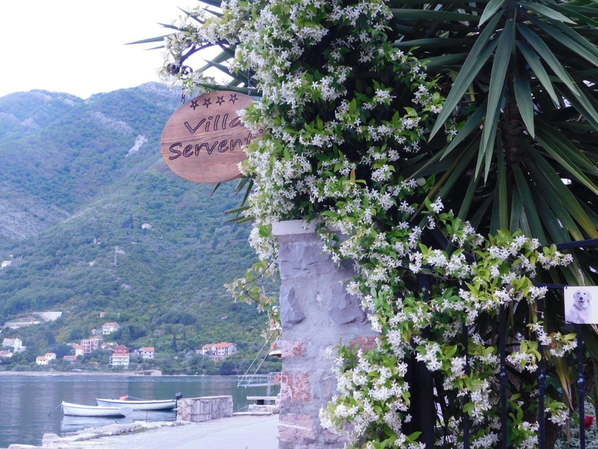 Apartments Villa Serventi Тиват Экстерьер фото